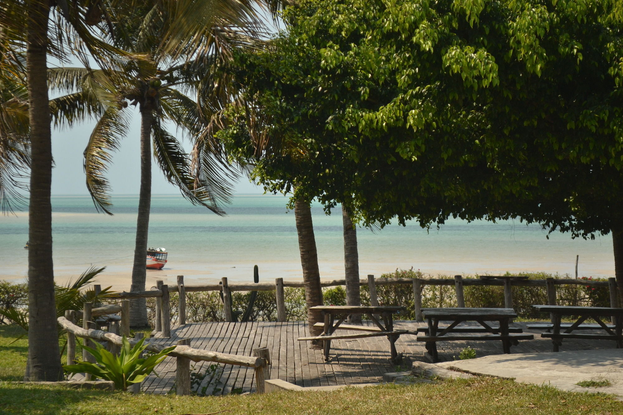 Baobab Beach Lodge And Backpackers Vilankulo Eksteriør billede